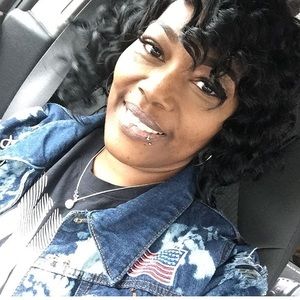 Meet your Posher, Shannon